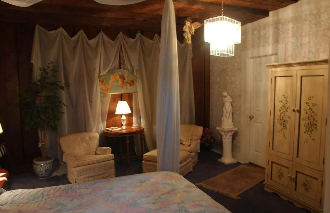 Jailer'S Inn-1